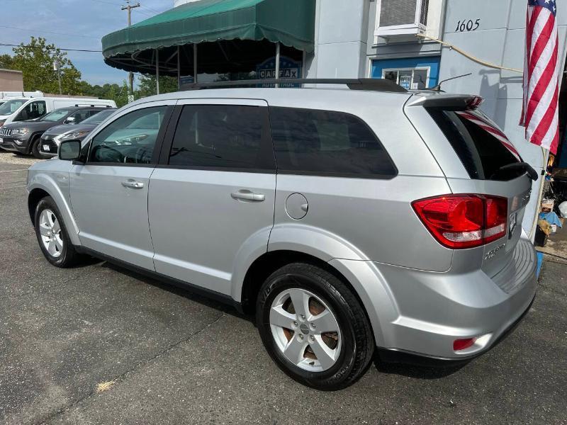 Dodge Journey SXT AWD 2012