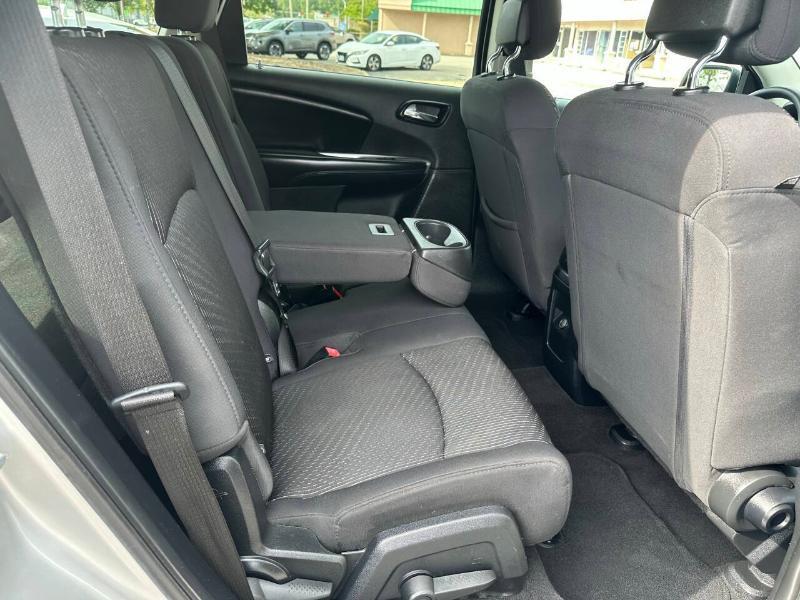 Dodge Journey SXT AWD 2012