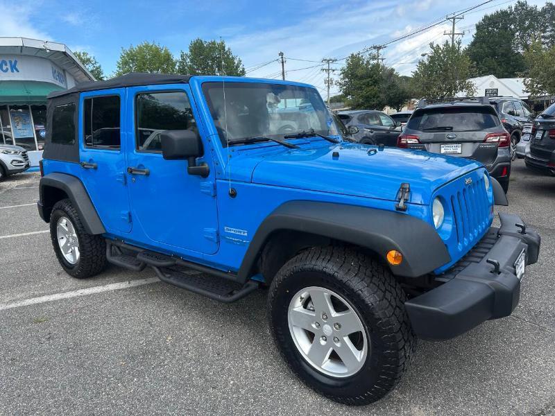 Jeep Wrangler Unlimited Sport 4WD 2011
