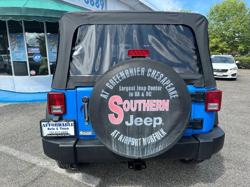 Jeep Wrangler Unlimited Sport 4WD 2011
