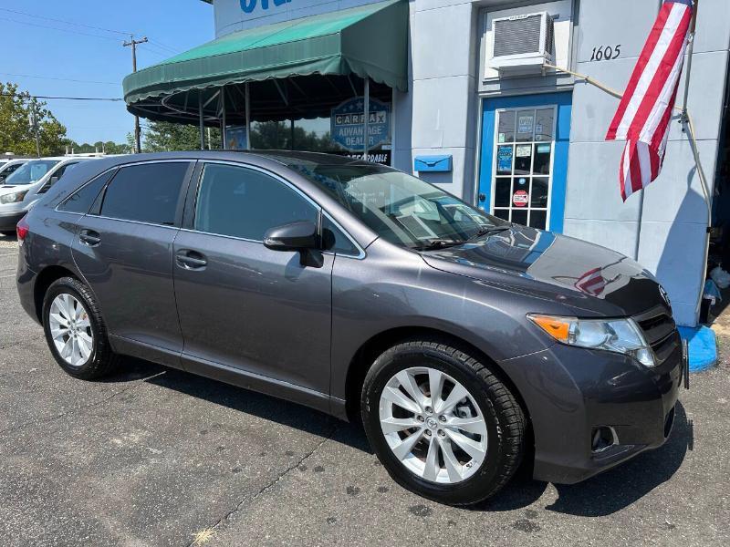 Toyota Venza LE I4 AWD 2014