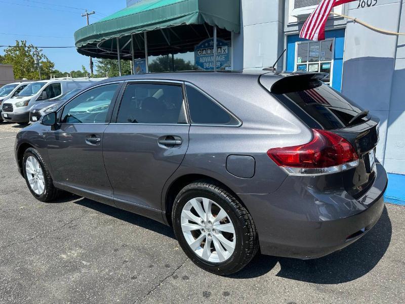 Toyota Venza LE I4 AWD 2014