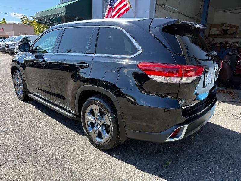 Toyota Highlander Limited Platinum AWD V6 2017