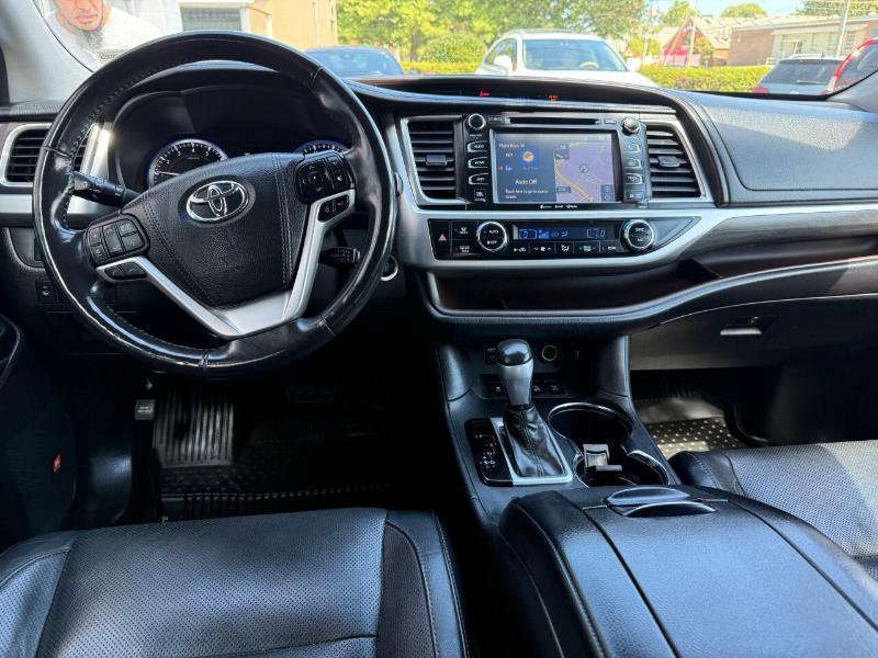 Toyota Highlander Limited Platinum AWD V6 2017