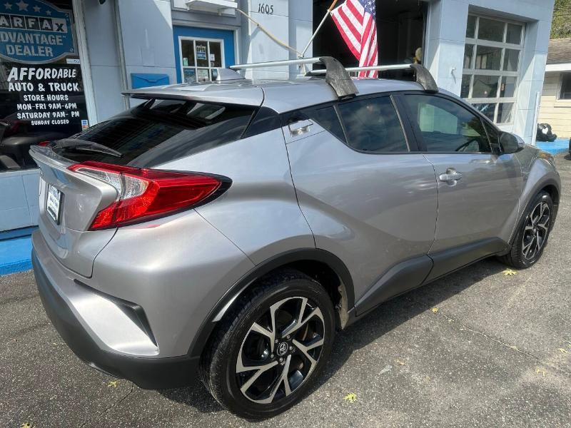 Toyota C-HR XLE 4D SUV 2019