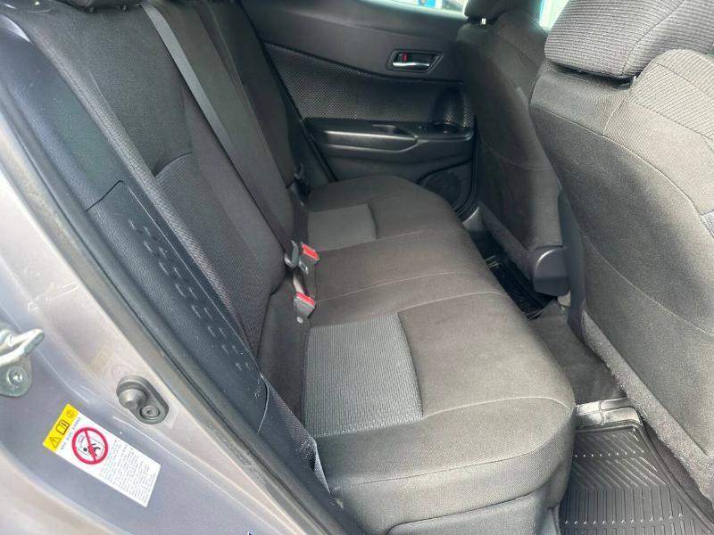Toyota C-HR XLE 4D SUV 2019