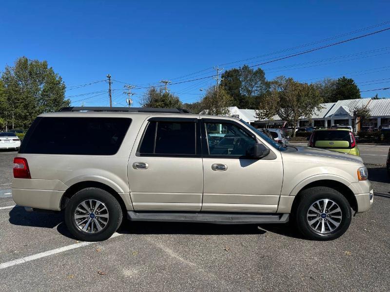 Ford Expedition EL XLT 4WD 2017
