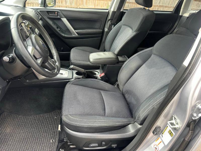 Subaru Forester 2.5i Premium PZEV CVT 2017