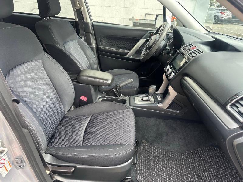 Subaru Forester 2.5i Premium PZEV CVT 2017