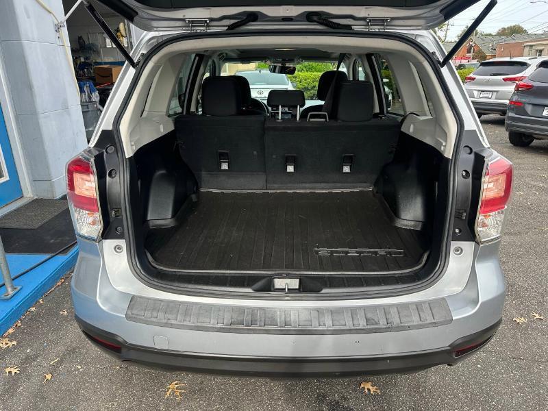 Subaru Forester 2.5i Premium PZEV CVT 2017