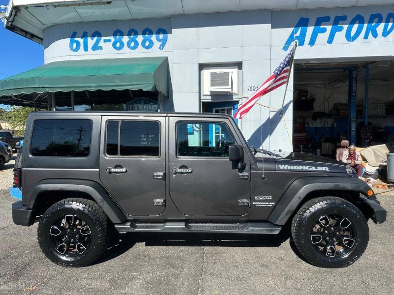 Jeep Wrangler Unlimited Sport 4WD 2017