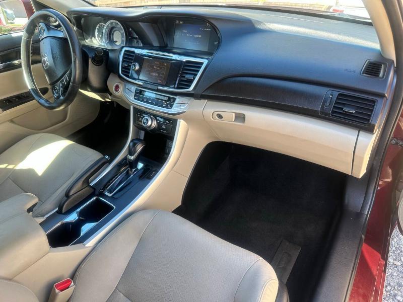 Honda Accord EX-L Sedan CVT 2013