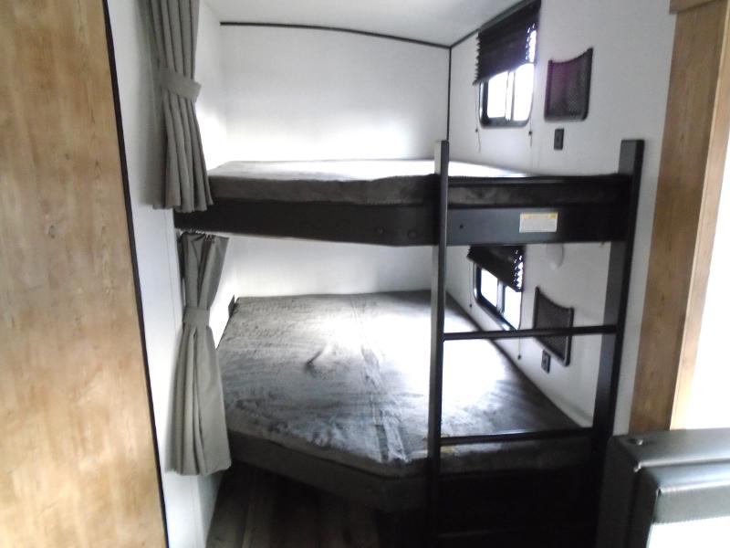 Keystone RV Springdale  2022