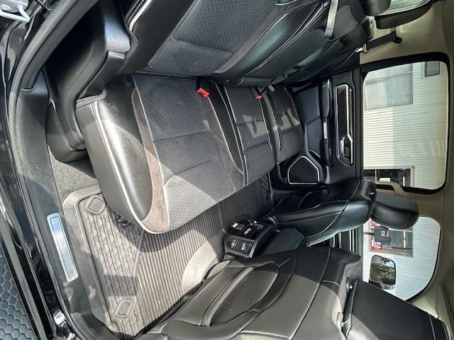 RAM 1500 Laramie Crew Cab 4WD 2019