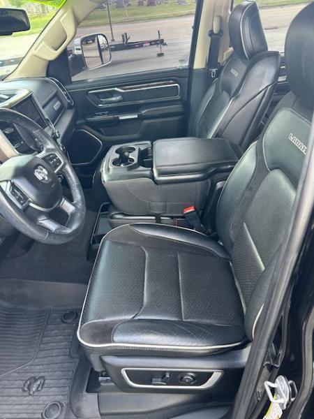 RAM 1500 Laramie Crew Cab 4WD 2019