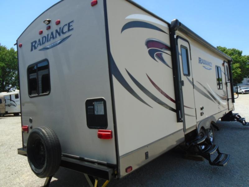 Cruiser RV Radiance  2017