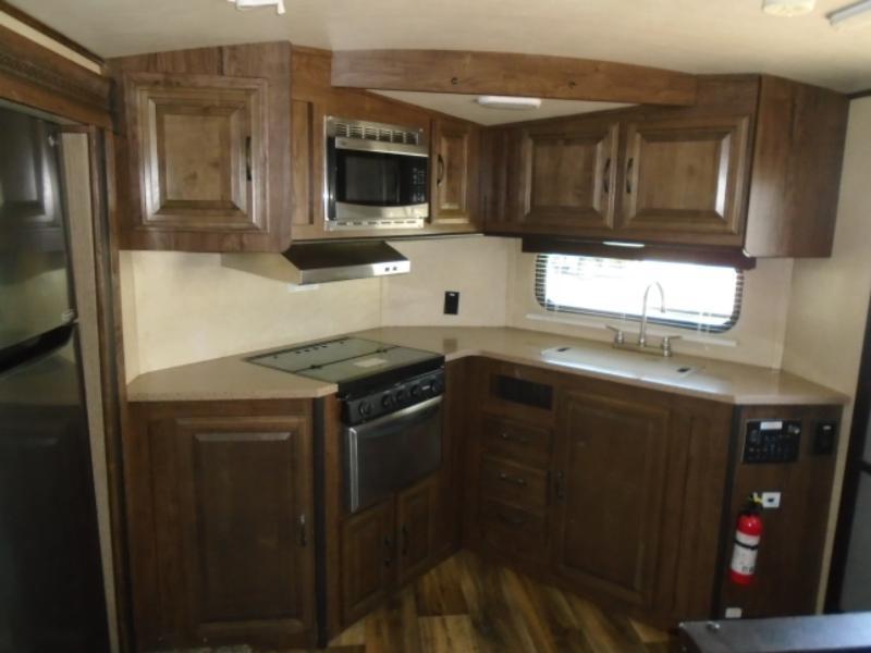 Cruiser RV Radiance  2017