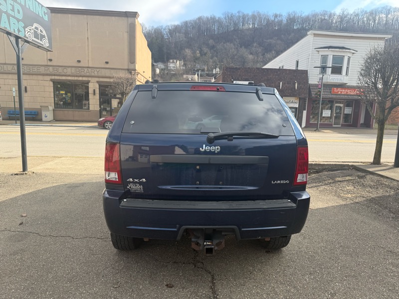 Jeep Grand Cherokee Laredo 4WD 2005