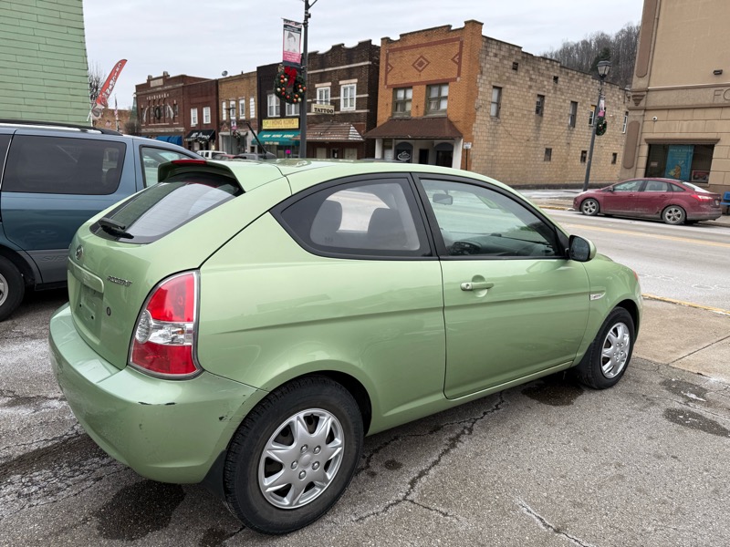 Hyundai Accent GS 3-Door 2010