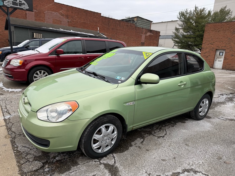 2010 Hyundai Accent GS 3-Door