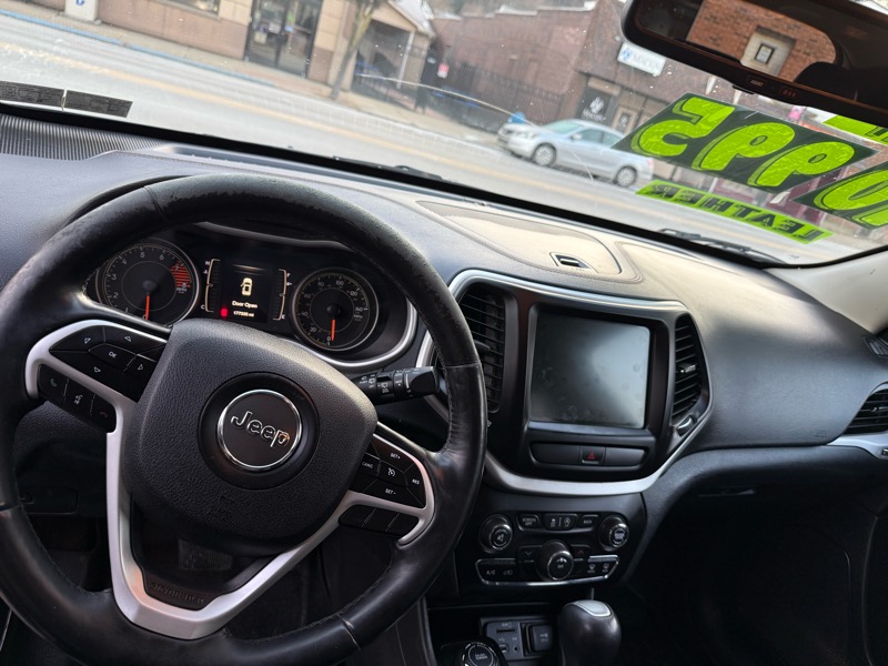 Jeep Cherokee Latitude Plus 4WD 2018