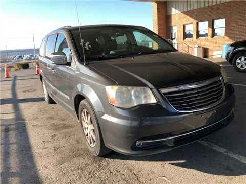 2011 Chrysler Town & Country Touring-L