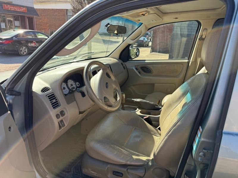 Ford Escape XLT 2WD 2005