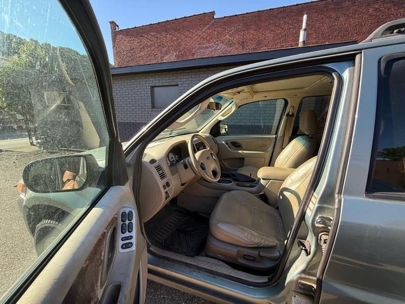 Ford Escape XLT 2WD 2005