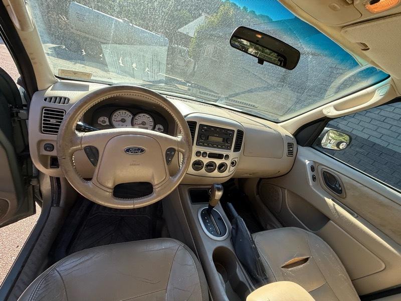 Ford Escape XLT 2WD 2005