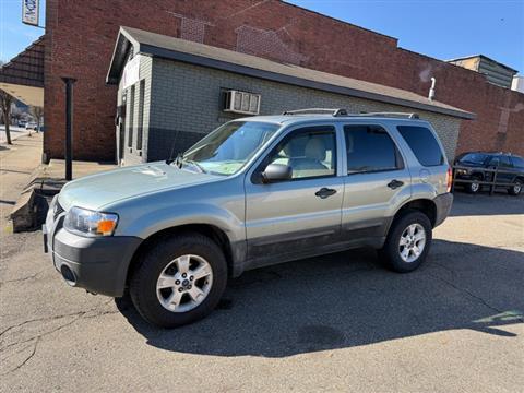 2005 Ford Escape XLT 2WD