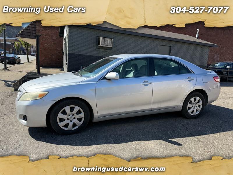 2010 Toyota Camry SE 6-Spd MT