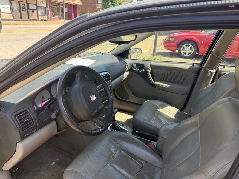 Saturn L-Series Sedan L300 2003