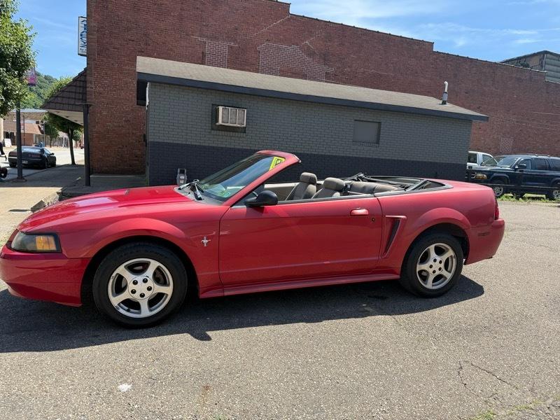2002 Ford Mustang Deluxe Convertible