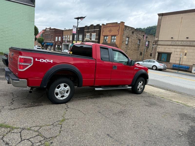 Ford F-150 XLT SuperCab 8-ft. Bed 4WD 2010