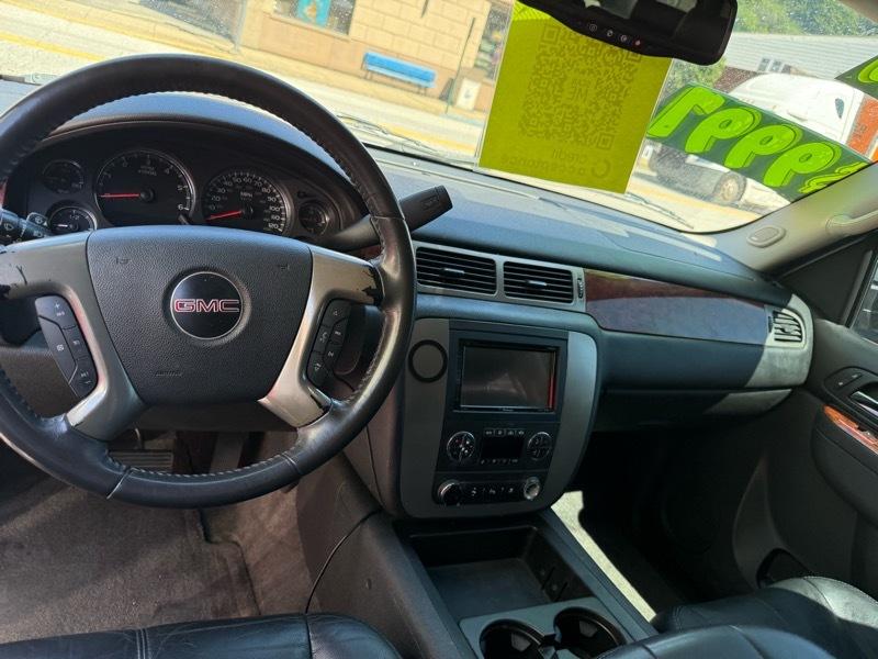 GMC Yukon SLT1 4WD 2010