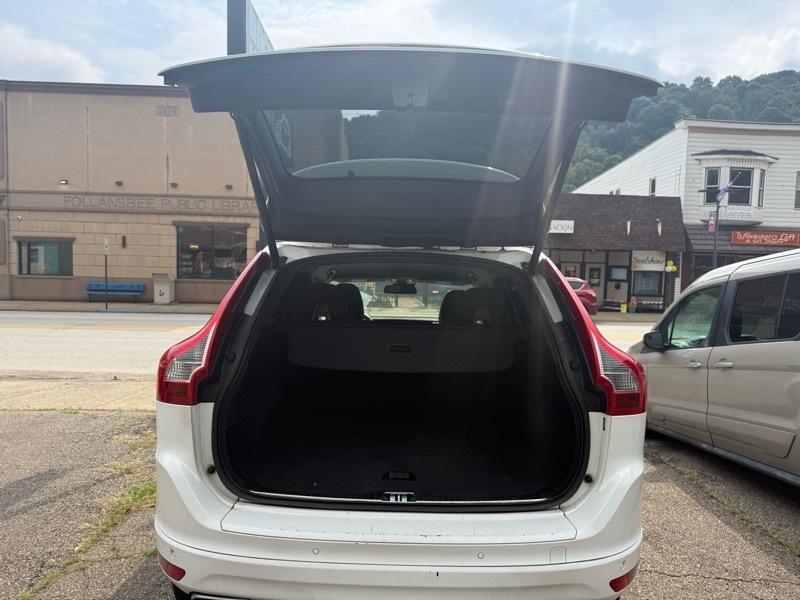 Volvo XC60 T6 Drive-E FWD 2016