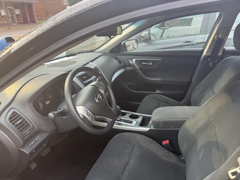 Nissan Altima 2.5 SV 2015