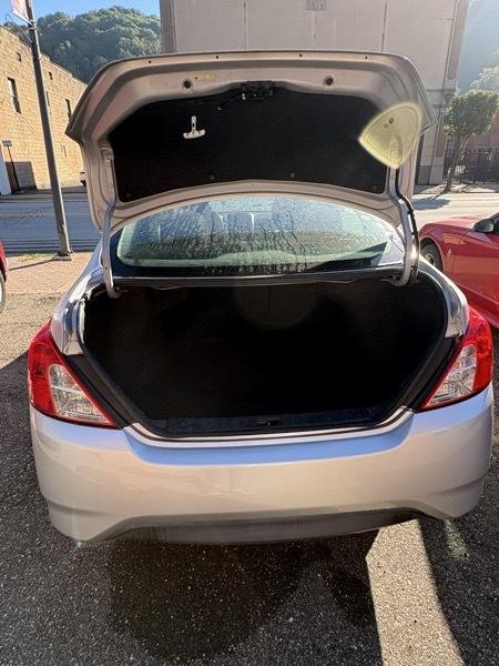 Nissan Versa 1.6 S 5M 2017