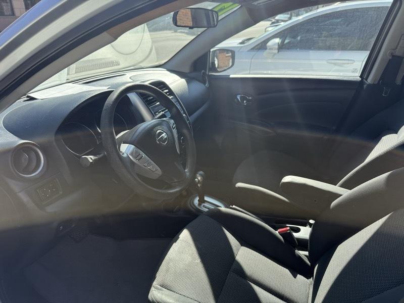 Nissan Versa 1.6 S 5M 2017