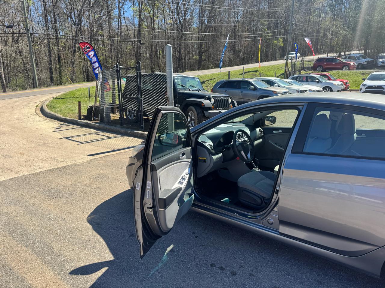 Hyundai Accent GLS 4-Door 2014