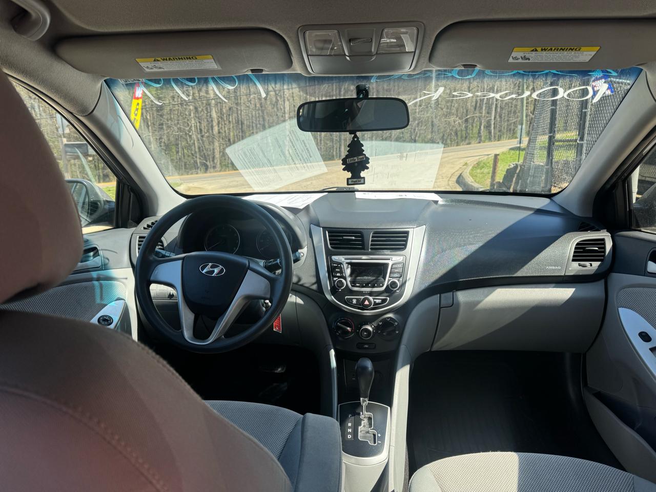 Hyundai Accent GLS 4-Door 2014