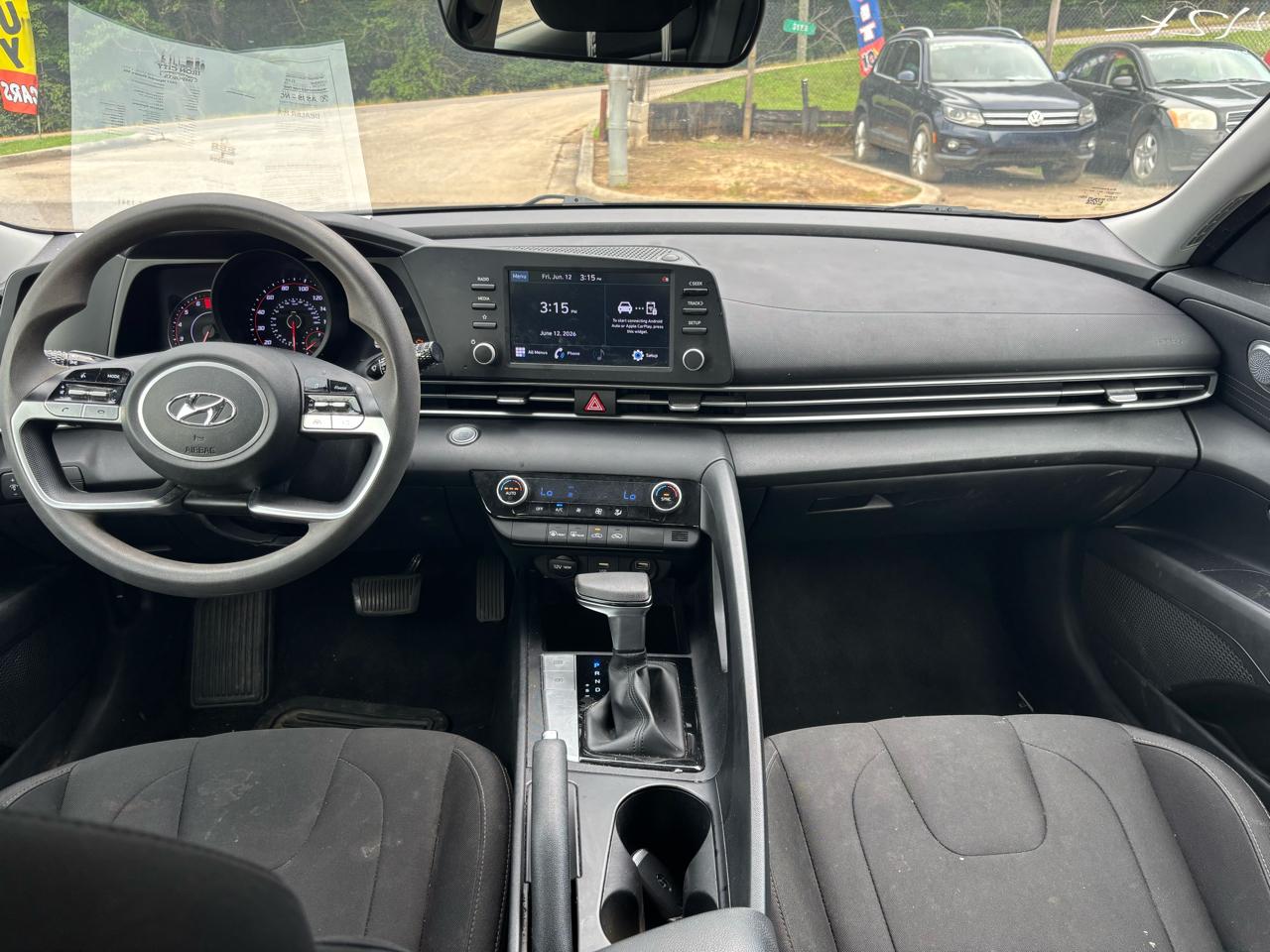 Hyundai Elantra SEL 2021