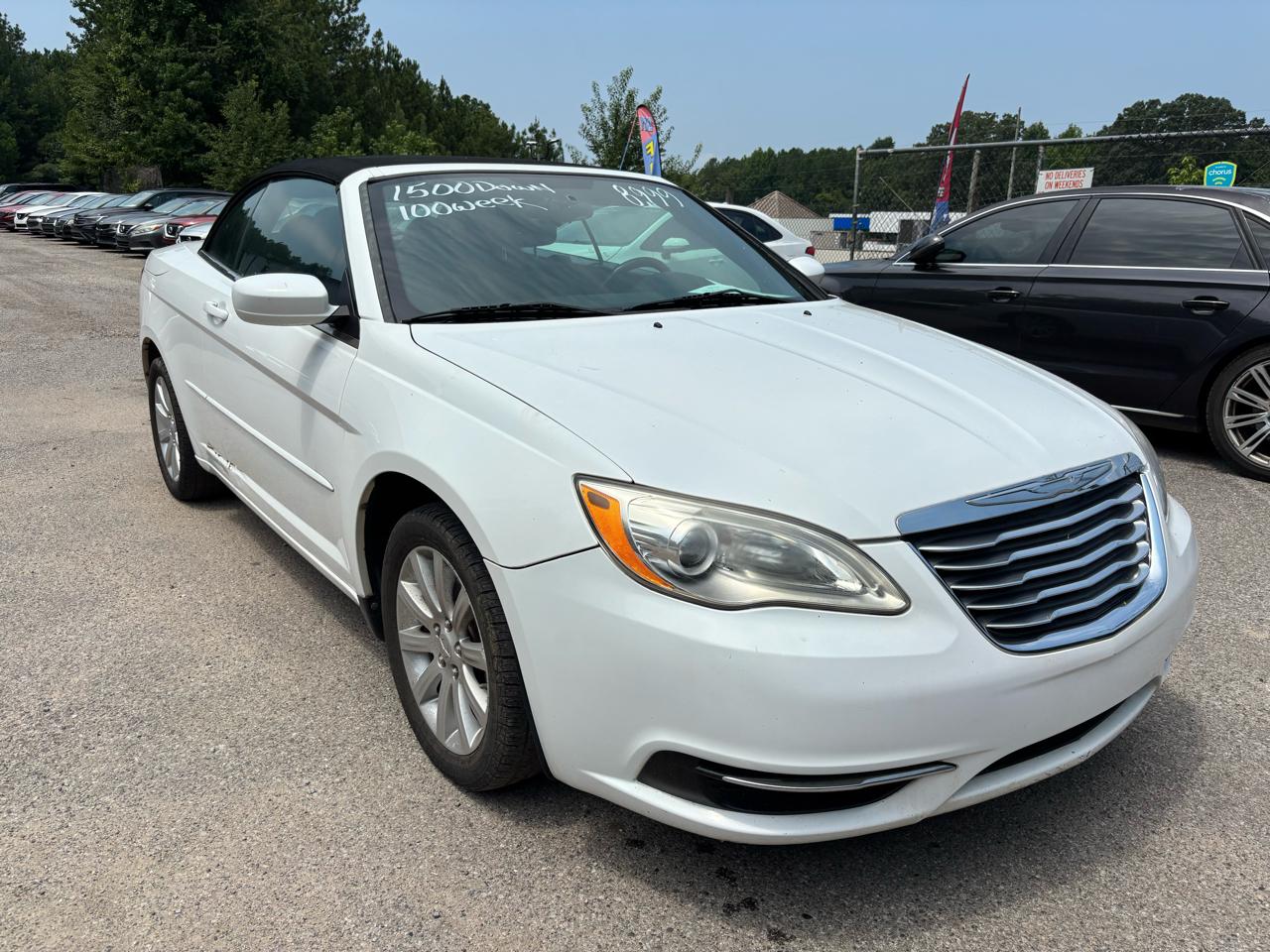 Chrysler 200 Touring Convertible 2011