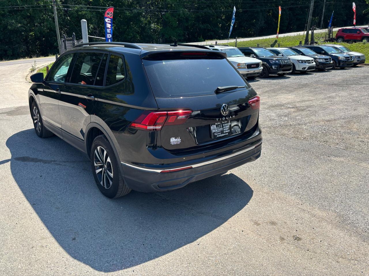 Volkswagen Tiguan S 2023