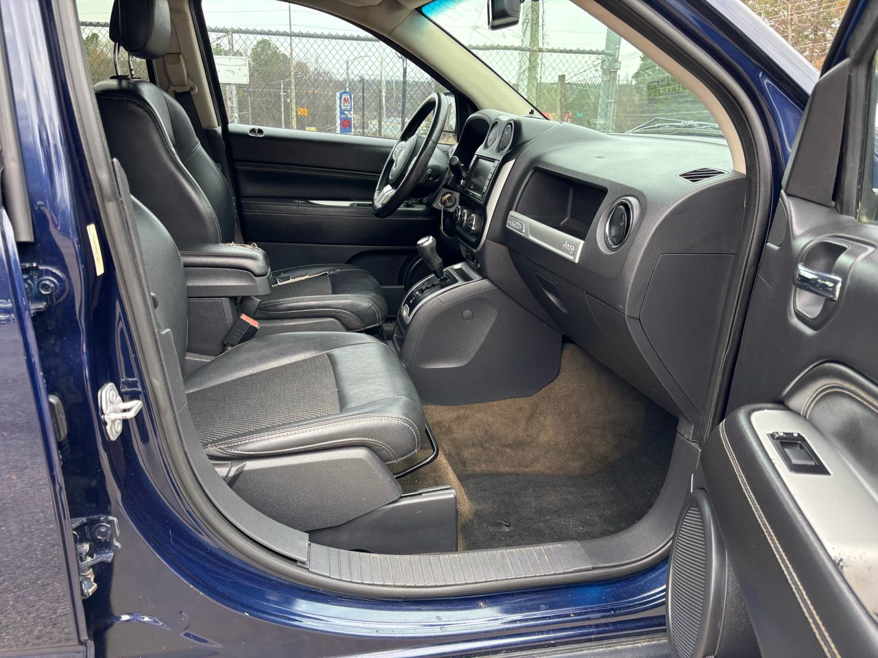 Jeep Compass Latitude FWD 2017