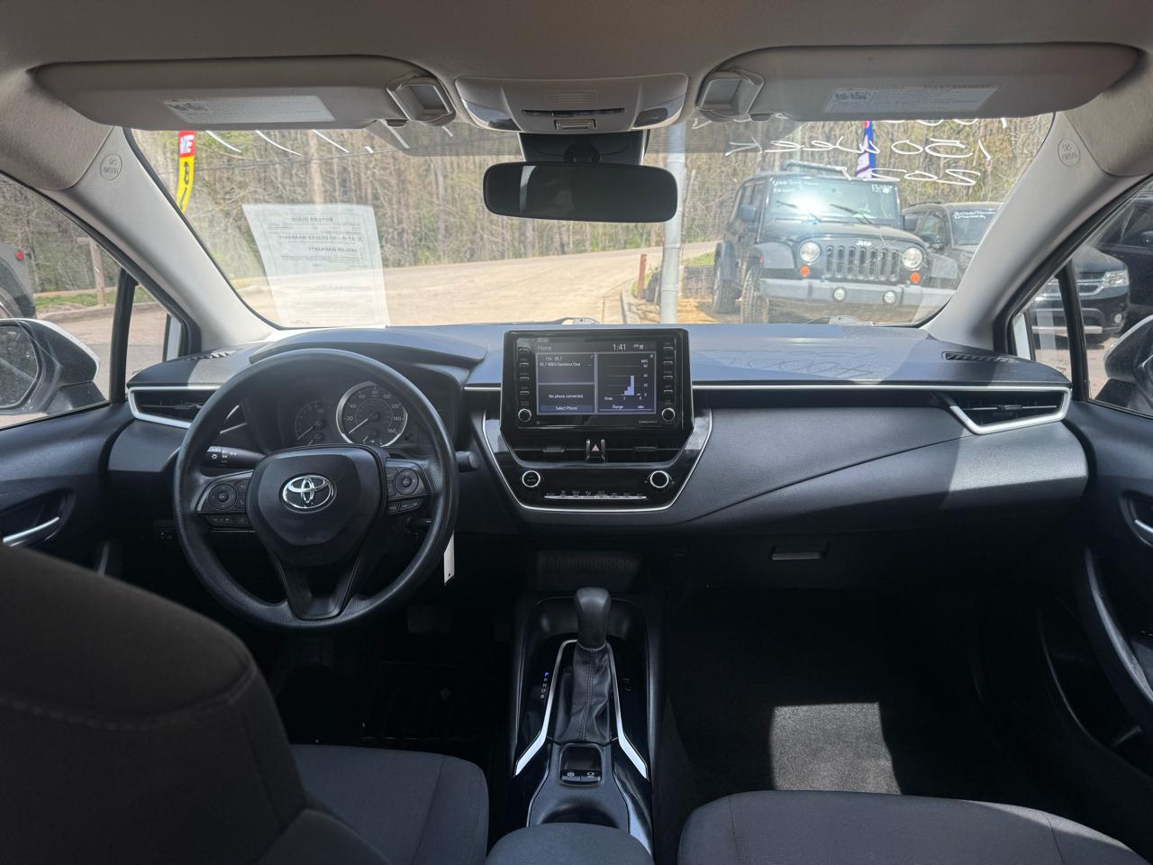 Toyota Corolla LE 2021