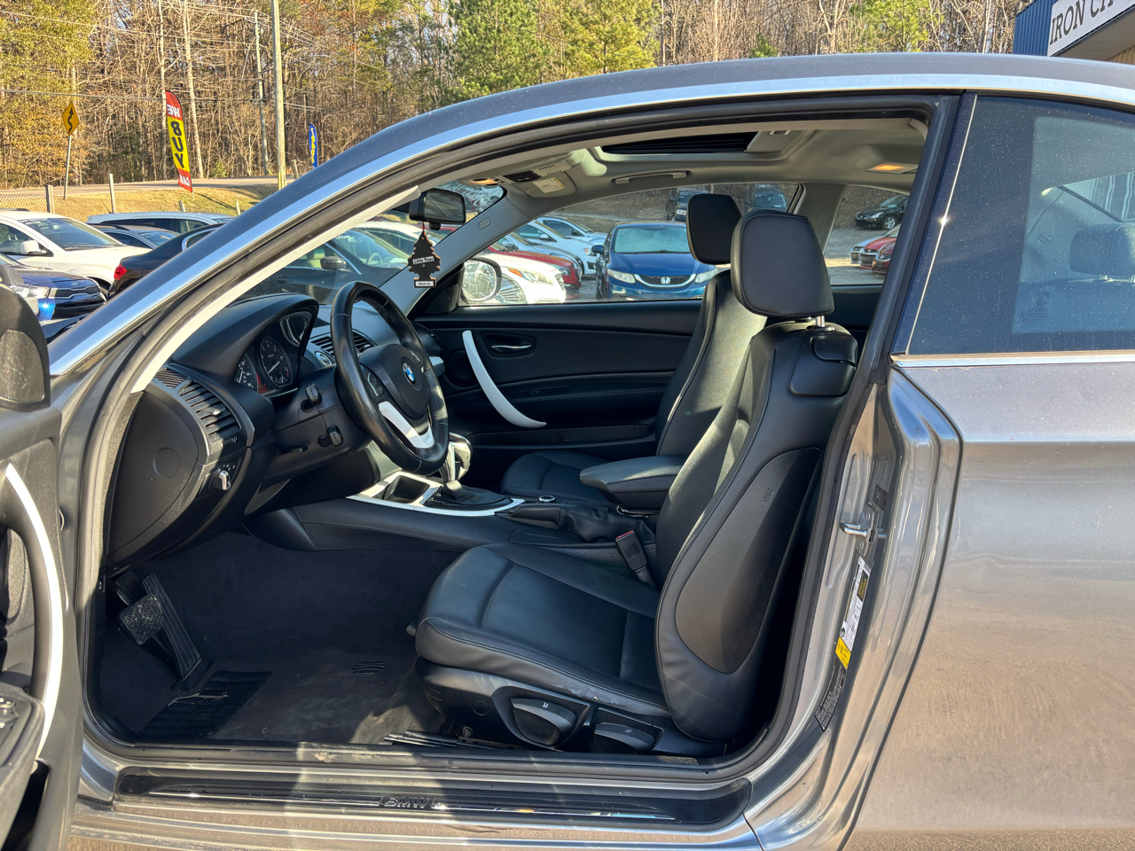 BMW 1-Series 128i Coupe 2012