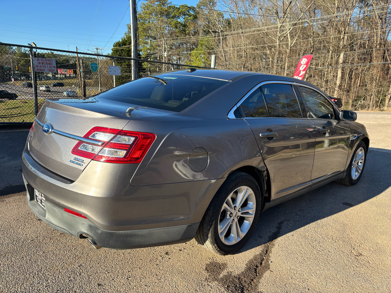 Ford Taurus SEL FWD 2013
