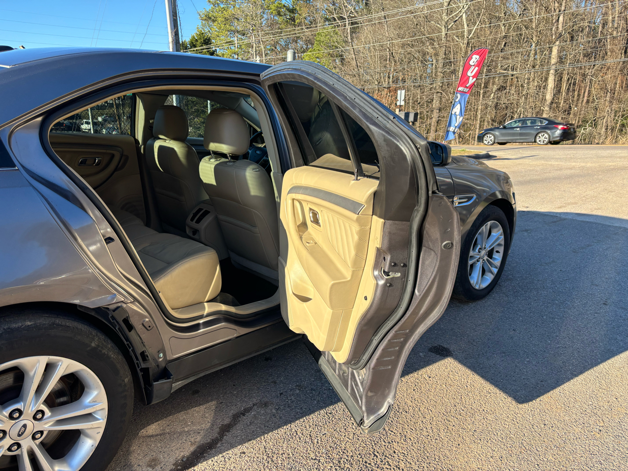 Ford Taurus SEL FWD 2013