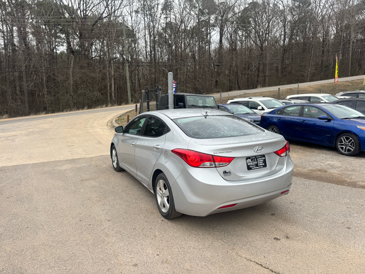 Hyundai Elantra GLS M/T 2013